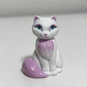 Barbie Princess and the Pauper Serafina Cat Figure 2"